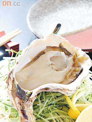 廣島岩蠔 $150<br>季節性食物，此刻品嘗非常新鮮，肉質肥美，入口爽滑且帶海水味。