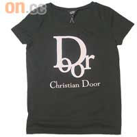 「Christian Door」黑底白字Tee $259