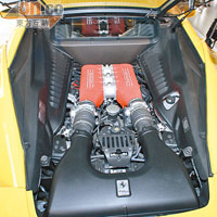 引擎注入多項F1技術，提升性能之餘亦有助減低耗油。