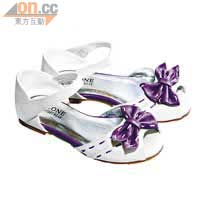 白底紫蝴蝶童鞋 $178