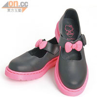 Dr. Martens × SANRIO Hello Kitty 50周年限量紀念版黑×粉紅色蝴蝶結圓頭鞋 $950