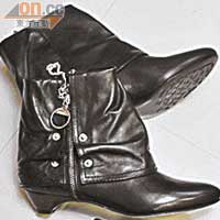 黑色拉鏈ankle boots$1,990