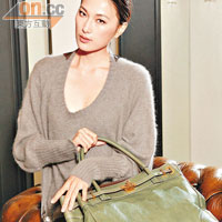 軍綠色羊皮Cova Tote　$9,680