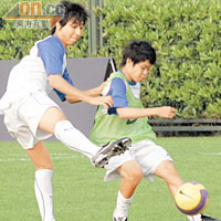 嘉進（右）於08年代表傑志U15青年軍，勝出Nike超級盃香港區冠軍，更飛抵上海爭奪中國區參賽資格。