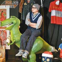 《反斗奇兵》的恐龍Rex，是阿Dee搞商場Show時的製品。