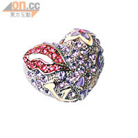 L'Rosace紅唇閃石指環 $169（c）
