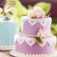 店子會製作不同的Wedding Cake，以12件起，無論造型、味道都由你話事！