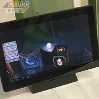 NVIDIA擺在攤位的示範機，展示四核心Tegra運行在Tablet的效能。