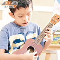 夏威夷小結他可以令小朋友有機會自彈自唱、大展音樂才華呢！