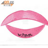 粉紅色Kiss字樣唇彩貼紙 $180/3張