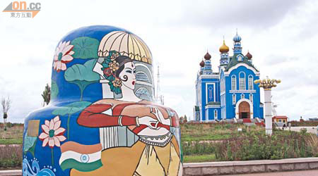 套娃廣場與俄羅斯藝術博物館，散發出濃厚的異國風情。