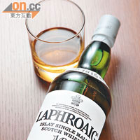 威士忌一樣是海鮮價，以這瓶Laphroaig 10, Islay Single Malt Scotch Whisky為例，最近就在網上被炒賣，價錢約上升了5成。