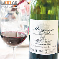 酒莊在Margaux亦設有葡萄園，這瓶100% Merlot釀製的M Margaux就是產自該酒區。M Margaux 2007€22（約HK$231）。