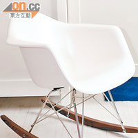 搖搖椅「Rocking Chair」 $2,190（a）