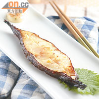 魚西京燒 $99<BR>西京是麵豉的一種，味道帶甜。先將麵豉塗在魚身上再燒，外層甘香脆卜卜，內裏甜甜哋帶鮮味。