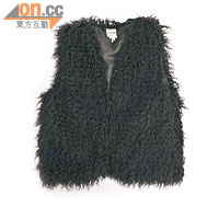 MONKI黑色Faux Fur背心外套 未定價（b）