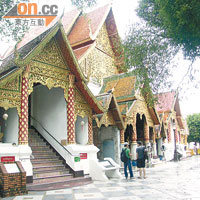 始建於1355年的素帖寺，是清邁其中一間著名佛寺。