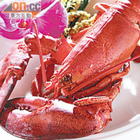 清灼龍蝦<br>最能嘗到鮮味的做法，啖啖肉汁，吃得出食材很新鮮。