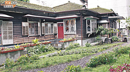 青田七六是日本人足立仁教授因應台灣炎熱潮濕的氣候而興建的和洋式房舍，至今有80年歷史。