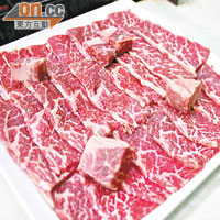 美國肥牛肉 $98<BR>打邊爐必點肥牛，美國肥牛質素只屬中規中矩，建議試本地手切肥牛。