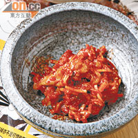 香辣鱈魚胃$58 <BR>鱈魚胃以鹽醃至半熟，加入韓國泡菜辣醬，酸辣惹味，口感像豬肚般爽。