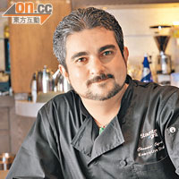 意籍行政總廚Claudio Conforti入廚26年，為Nico's設計了多款精緻Spuntino和南意特色菜。