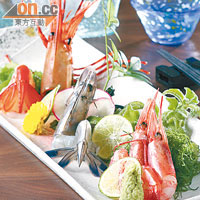 蝦刺身（Omakase菜式之一）<br>有3款蝦刺身，包括甜蝦、天使蝦和牡丹蝦，口感味道各不同，蝦頭還可用來熬湯。