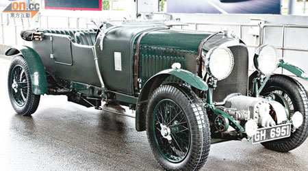 活動上，還有機會試乘上世紀30年代傳奇古董賽車Blower。