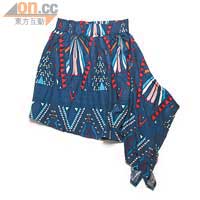 藍×紅色幾何圖案半截裙 US$52（約HK$405.6）