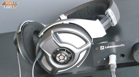 Sennheiser HD700<br>售價：$7,499