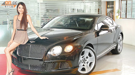 純黑車身的Bentley Continental GT，魅力沒法擋。