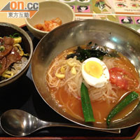 這個夏天，大多Family Restaurant都供應韓式冷麵。