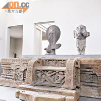 博物館內擺放了逾300件由公元7世紀至16世紀的占婆石雕，當中不少是濕婆神的神像。