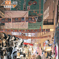 新疆國際大巴扎是世界上規模最大的市集之一。