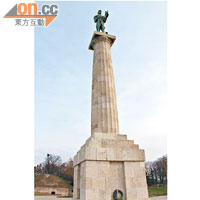 觀景台旁的勝利者雕像是貝爾格萊德的地標。