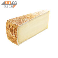 Gruyère<br>味道含蓄又複雜的硬芝士，Young-aged時質感幼滑，作Melting Cheese最好。