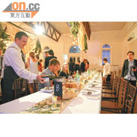 晚宴由Crown Hotel一手包辦，總動員整個集團最強廚師班底嚴陣以待。
