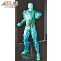Holographic Iron Man <br>由Hot Toys團隊製作，半透明盔甲呈現出Iron Man內部結構，並有紅、綠兩款造型。