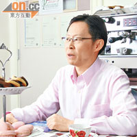 香港專業烘焙職業訓練中心校長黃文煒博士指出，內地酒店餐飲業發展迅速，對餅師的需求亦大大增加。