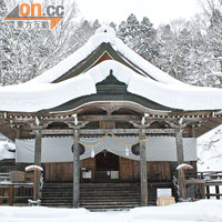 戶隱神社包括5個不同神社，當中奧社是本社。