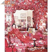 時裝編輯Diana Vreeland的紀錄片《Diana Vreeland:The Eye Has To Travel》，有不少時裝名人參與，描述她傳奇一生。