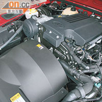 柴油Turbo引擎容積為2.2公升，可在低轉釋出36.7kgm扭力。