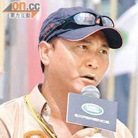 香港越野路華四驅車會主席Joey表示，參與「80日環遊世界」的車輛超過21輛。