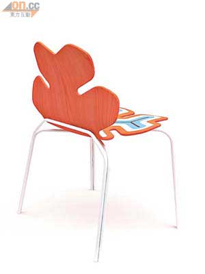 Nanook<br>滿布六邊形圖案的椅子，表面織物經過加工處理，質感似動物皮毛，認真特別。