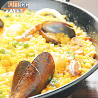 Arroz Pico $158<br>傳統西班牙Paella海鮮飯，以西班牙米、海鮮等，遷就了大多數港人而避了將飯邊煮到焦香和脆，至啱怕黐牙的人。