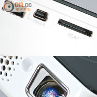 備有USB、D-sub、HDMI等插口，能簡單接駁藍光機及電腦。<br>LED燈支援300ANSI流明亮度，壽命長達30,000小時。