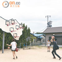 推介作品<BR>Llobet & Pons的No one wins-Multibasket（編號026）。