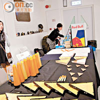 學員有機會參與香港藝術中心的藝術項目，吸收實戰經驗。