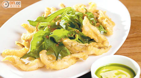 鮮炸日本海星鰻魚 配冰菜沙律 $158<BR>平時較少試得到的炸鰻魚，可與好友一齊嘗鮮。