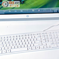 專屬鍵盤設有一排熱鍵，方便即時進入文書或娛樂Apps。